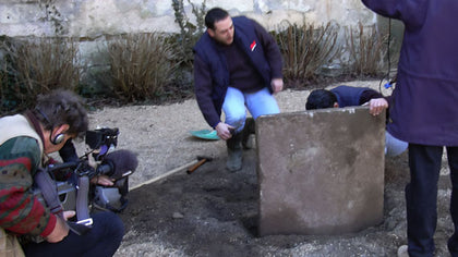 Grailfinder detects ancient cellar in France